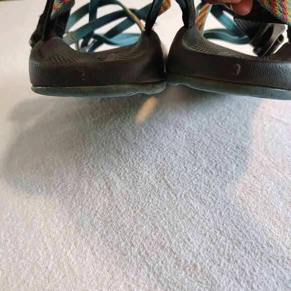 Chaco Girls Sandals Multicolor Rainbow Hiking Outdoors Water Comfort Size 3 - Picture 5 of 6